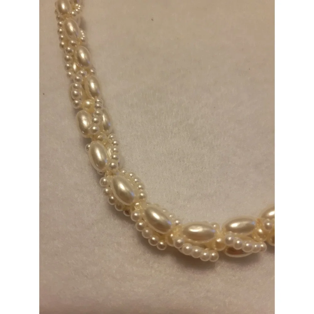 Faux Pearl Necklace Vintage Glam Minimalist Wedding Jewelry Cream Ivory